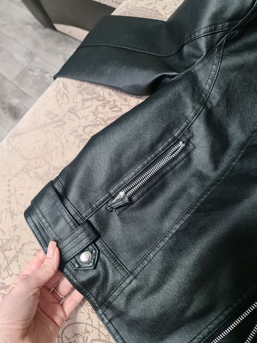 Новая кожаная куртка