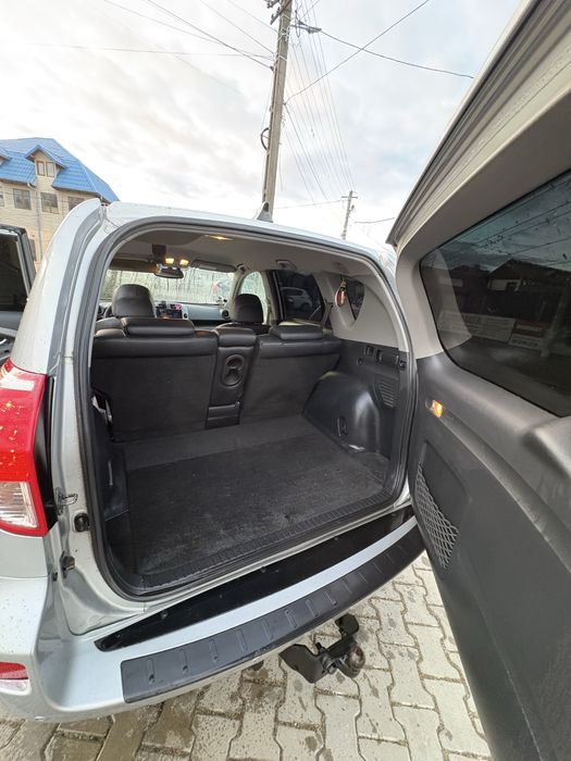 Toyota Rav 4 2.2 D 177 CP