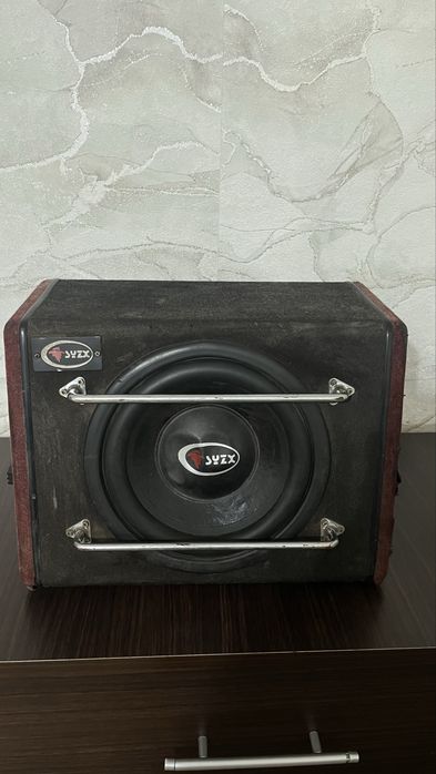 Продам сабвуфер