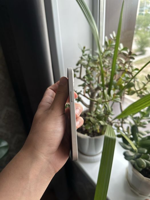 Iphone 13 128gb white