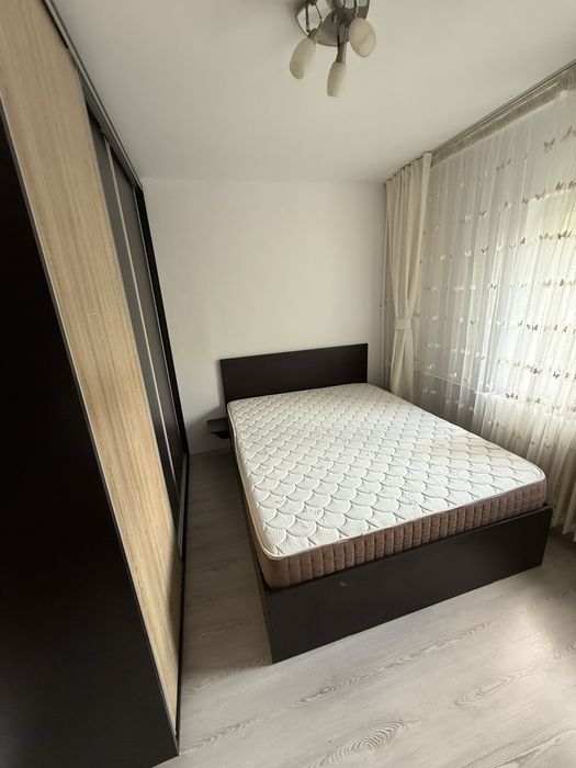 Set mobilier dulap+ pat+ saltea