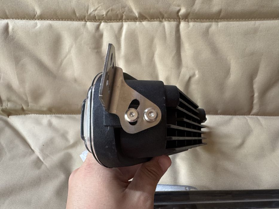 Противотуманные фары Tank 500