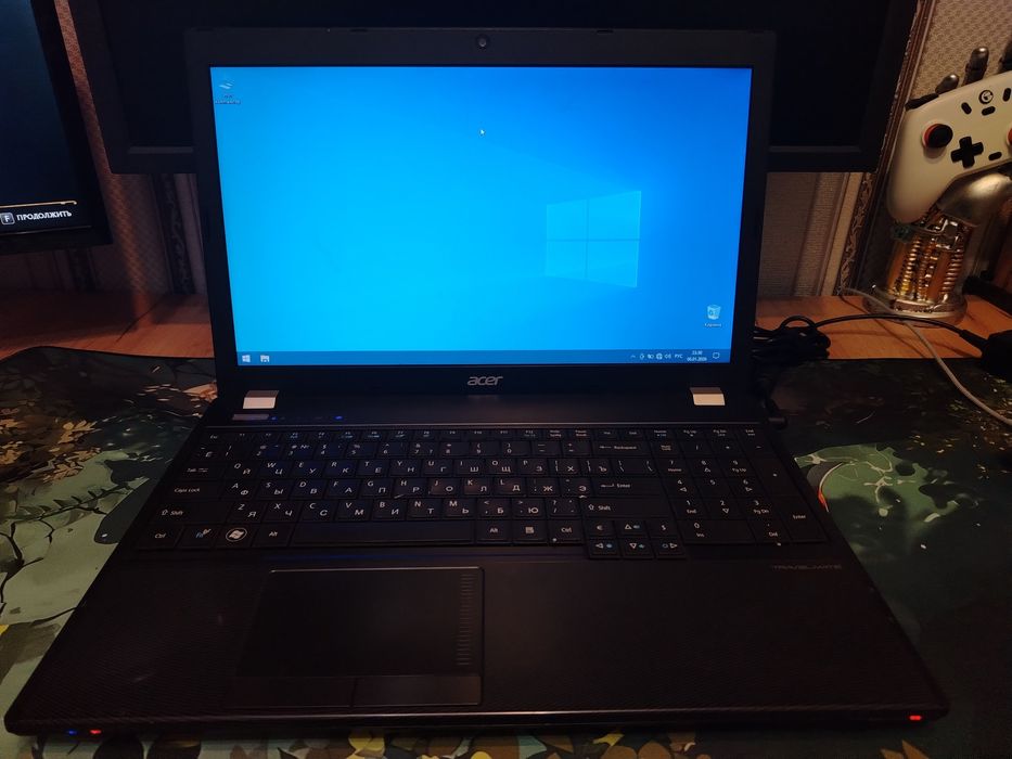 Ноутбук Acer Travel mate