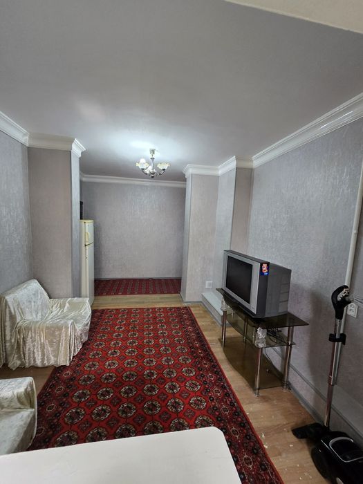 Урганч шахар ДЕХКОН БОЗОР ёнда аса клуб оркасинда 2этажда 58м²кв сотил