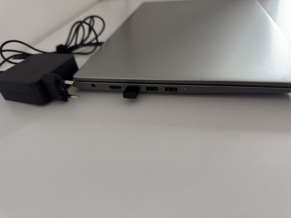 Laptop Lenovo IdeaPad 3