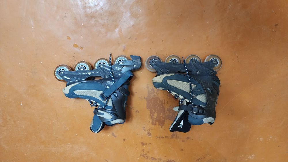 Продам фирменные роликовые коньки для мальчиков 41 размераые коньки