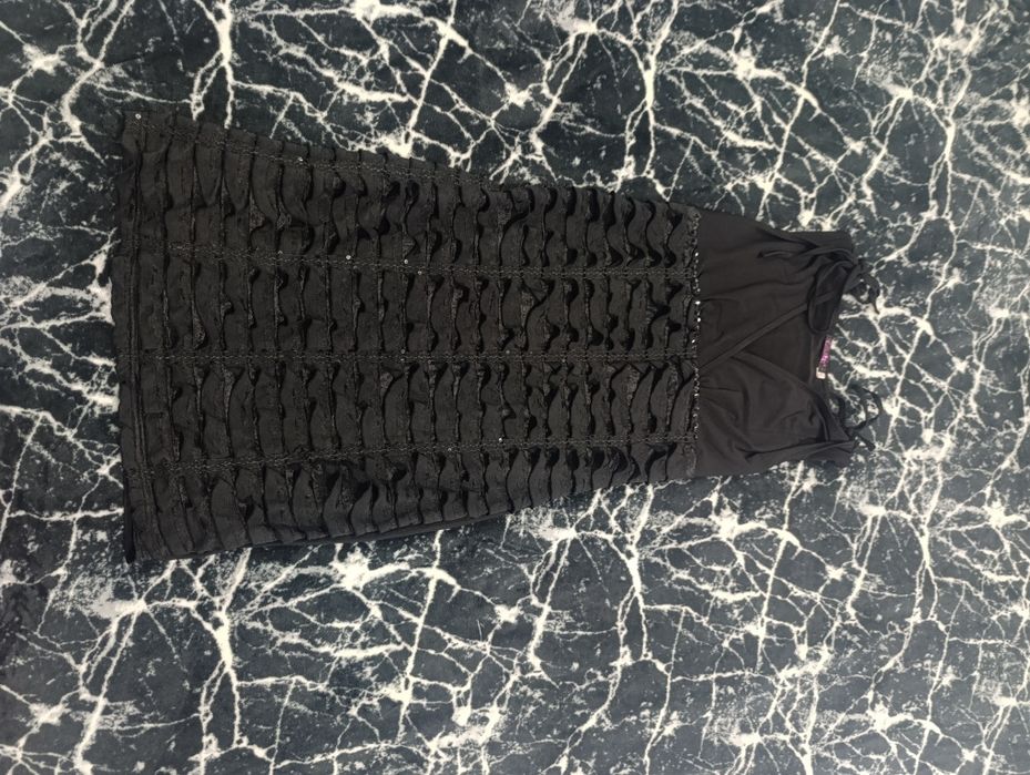 Продам платья недорого