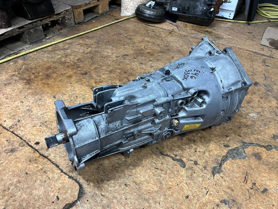 Ръчна скоростна кутия за BMW E46 325xi / 330xi (5 скорости)