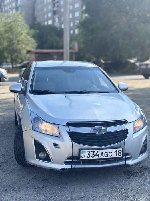 Chevrolet Cruze 2013 год