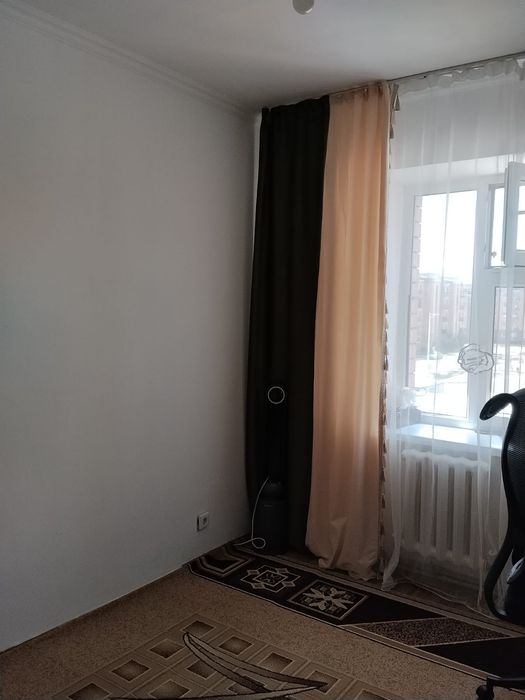 Продам квартиру 3 комнатную