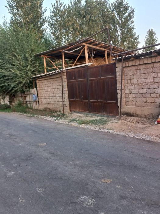 Участка сотилади