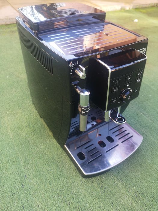 Кафемашина Delonghi ECAM 13.123B