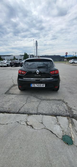 Продавам Renault Clio 1.5 dCi 90к.с.29.12.2016г. Десен волан.Черен металик