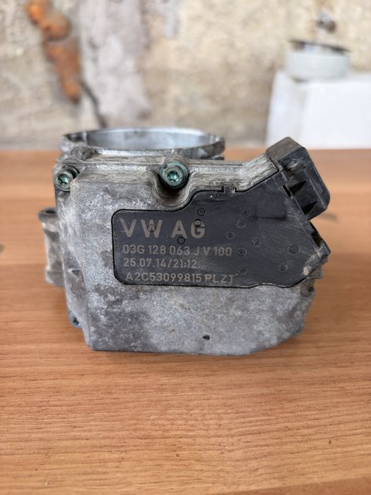 Clapeta acceleratie Audi A6 C6 BRE