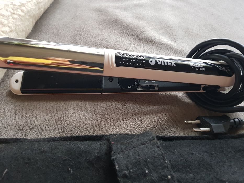 Утюжок  плойка vitek aqua