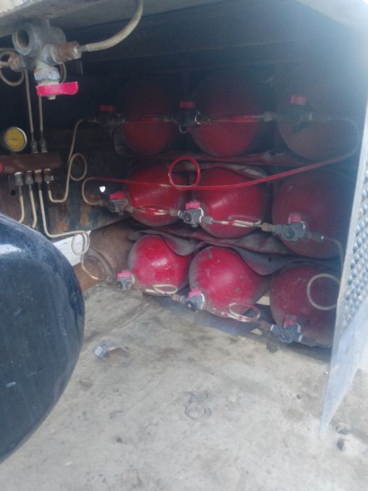 Kamaz bartavoy sotiladi  10 tonnalli