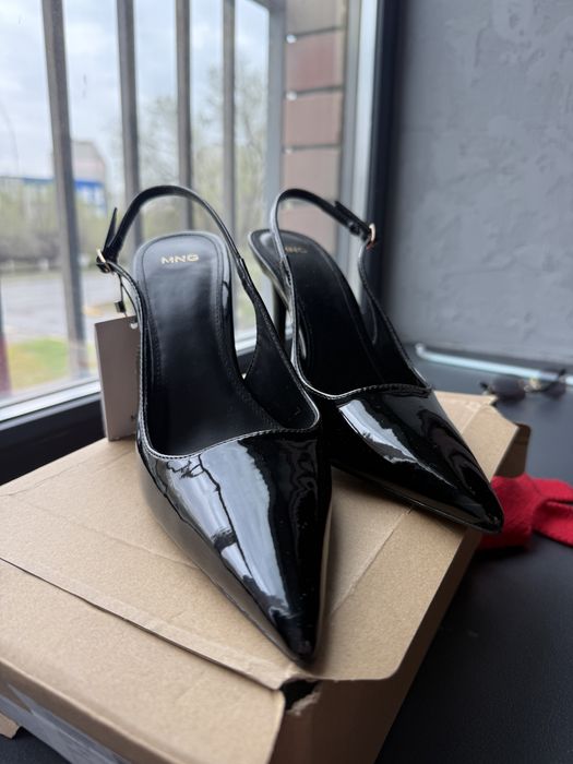 Туфли МАНГО новые