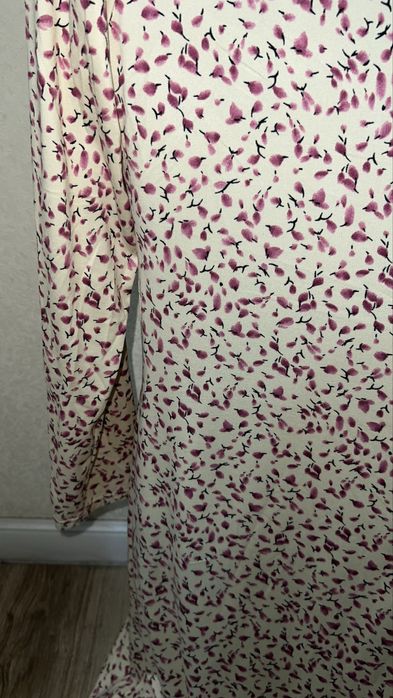 Продается платье на запах