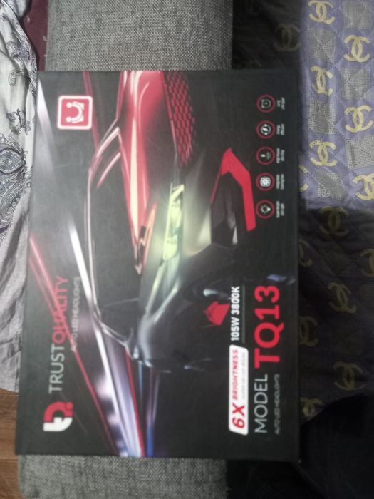 Продам лампы для фар очень хрошие 

AUTO LED HEADLIGHTS