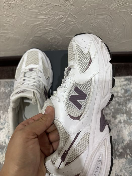Продам кроссовки NB 530