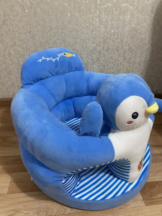 Продам детский мягкий стул