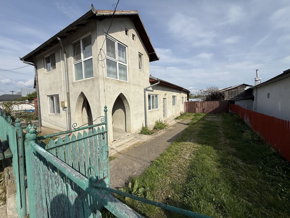 Casa in Comisani solida