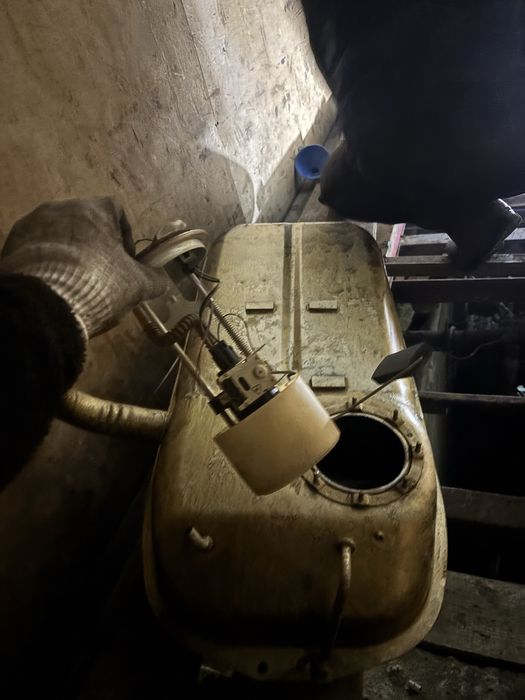 Бензиновый бак жигули иж вис