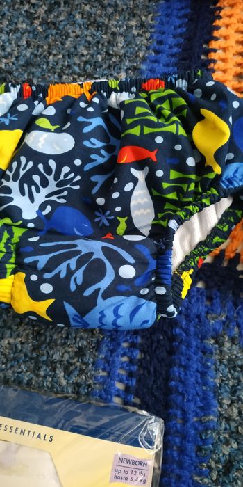 Ползунки для малышей х/б и памперсы