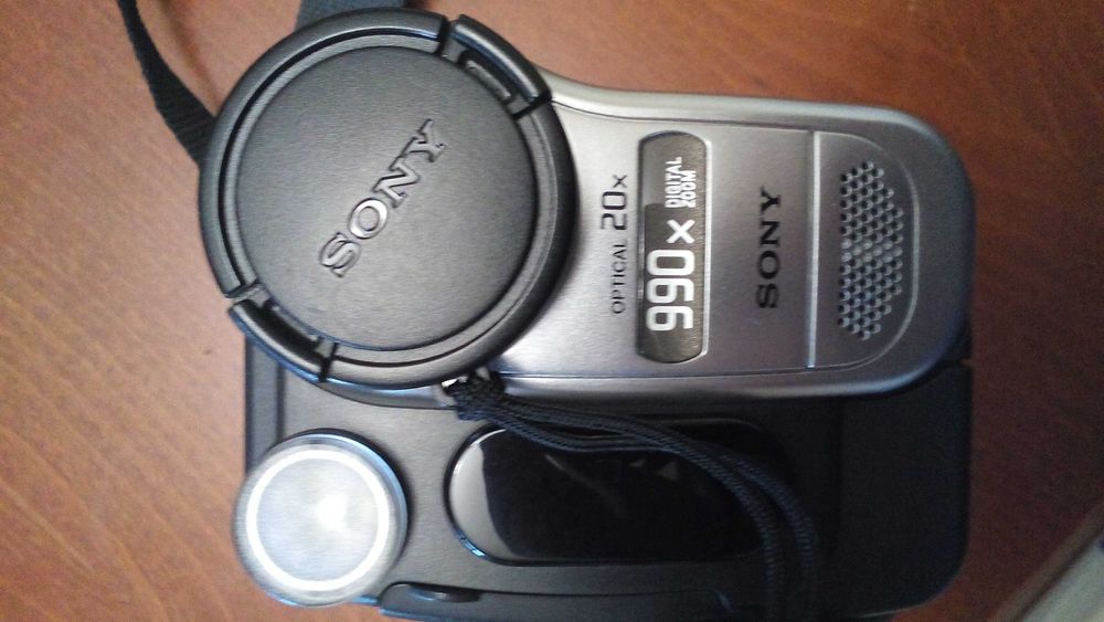Видеокамера SONY