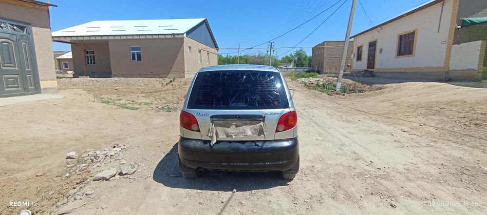 Матиз 2006 сотилади матор ремонт болган, олдинги 2 балон тоза удар йок