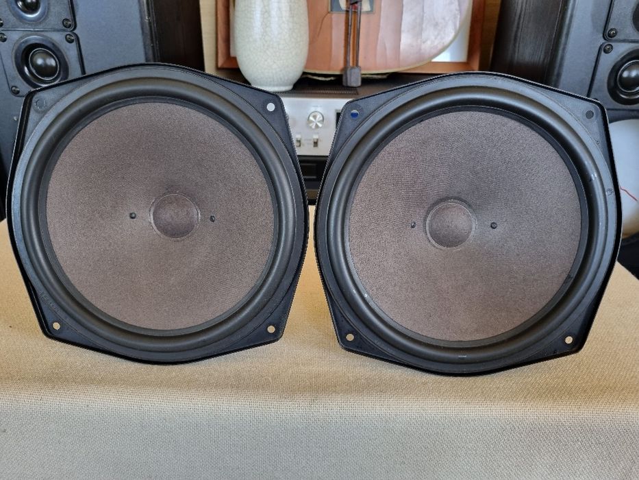 Set Difuzoare Mid/Bass Revox. 6 ohms, 70 watts, 23,5 cm. Impecabile