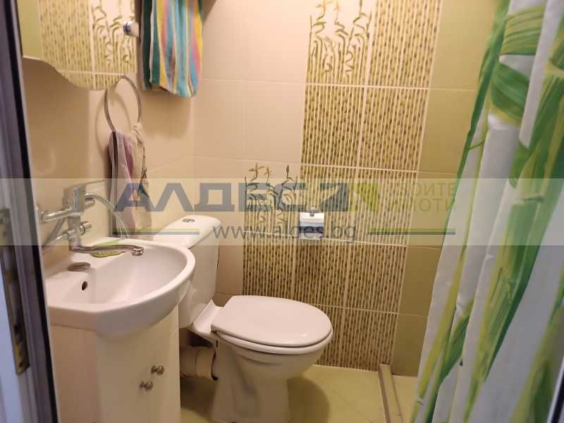 Ремонтиран двустаен ап. в Западен Парк!