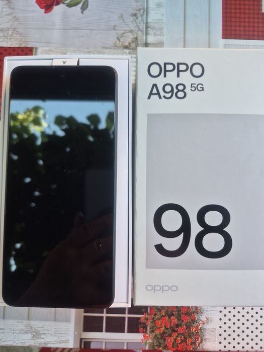 Vand telefon OPPO A98