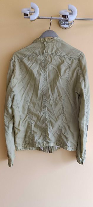 Светло зелено яке