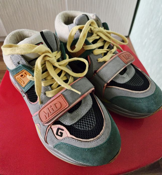 Оригинальные кроссовки Gucci