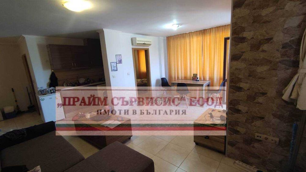 Голям двустаен апартамент в к.к. Слънчев бряг.