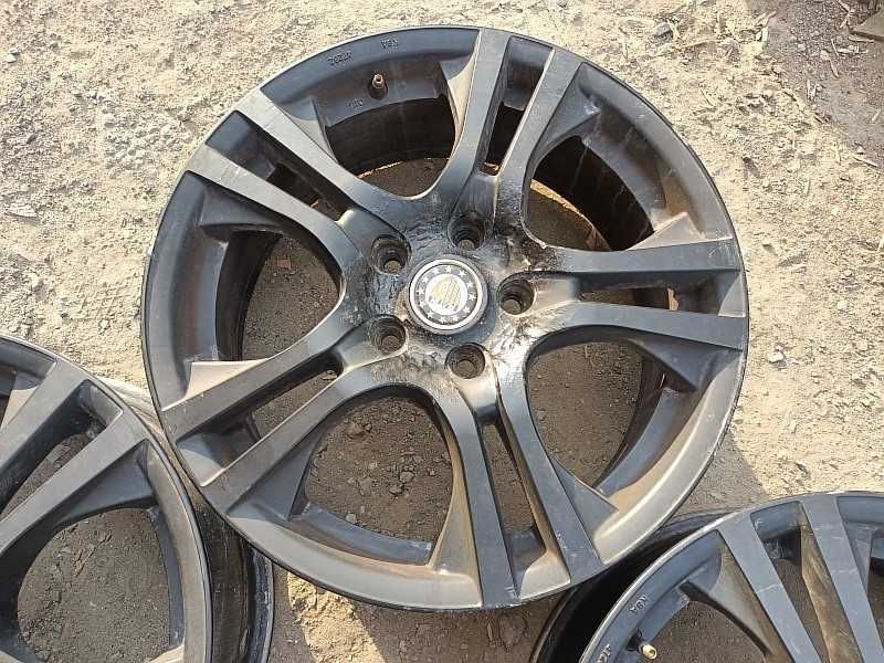 Продам оригинальные легкосплавные диски "Platin"