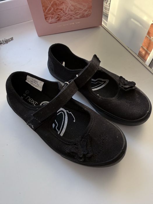 обувь на девочку