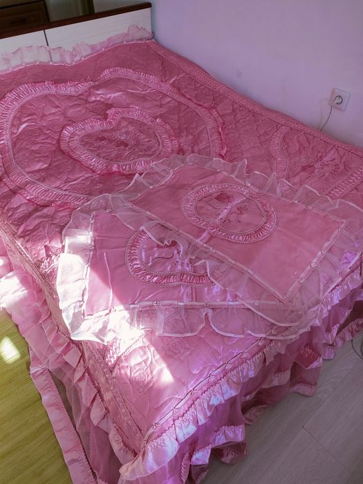Продам новое покрывало