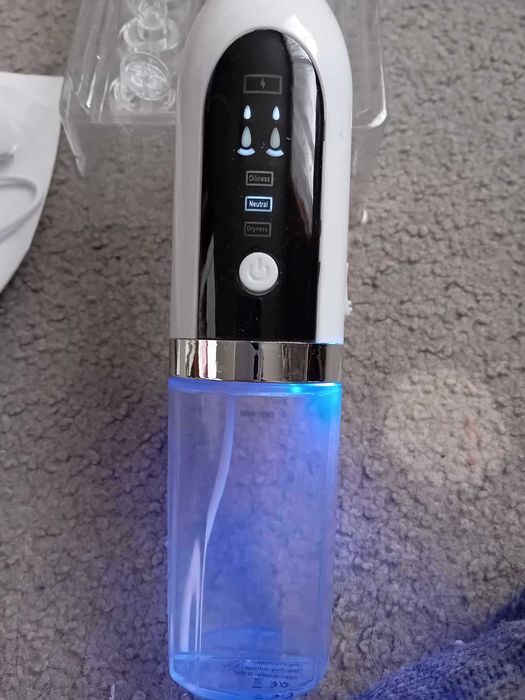 Уред за водно дермабразио