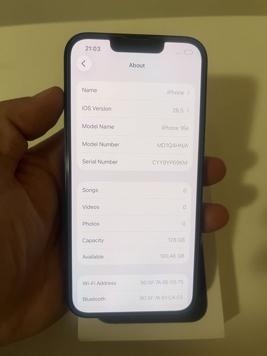Iphone 16e 128GB 100% bat