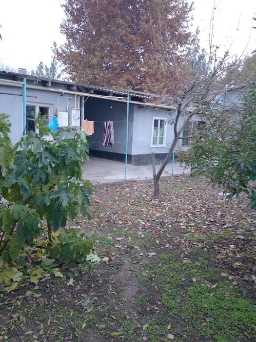 Продаётся участок в Чирчике 8.5 соток