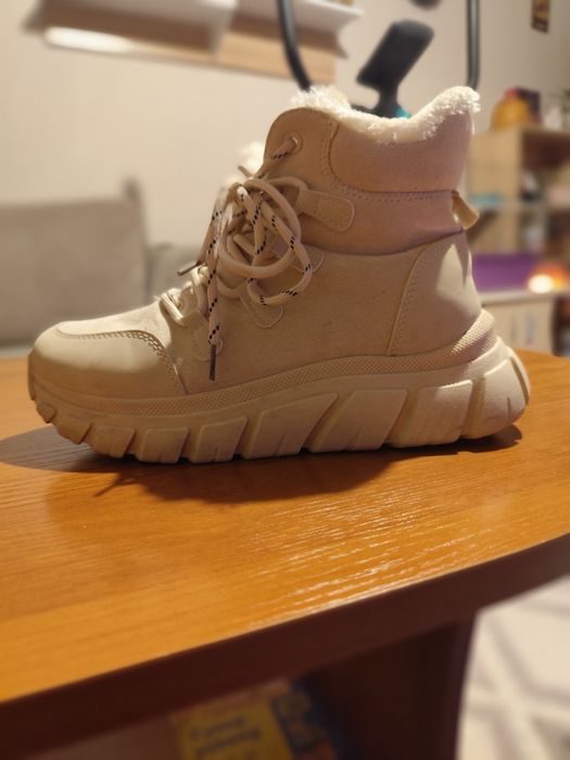 Дамски боти Tendenz от  еко кожа/текстил