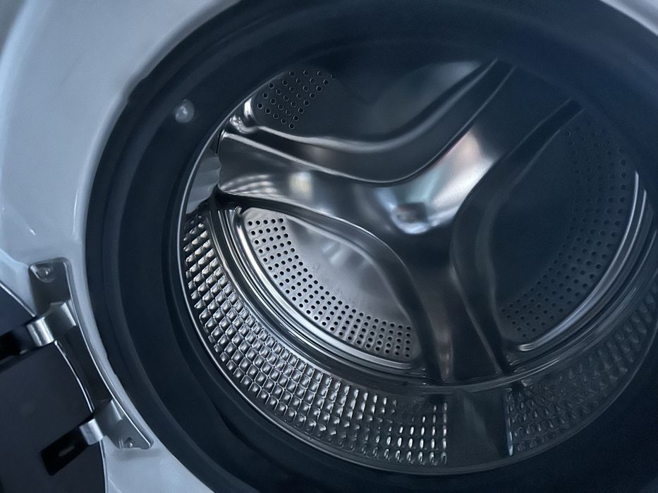 Продам машинку на 10 кг