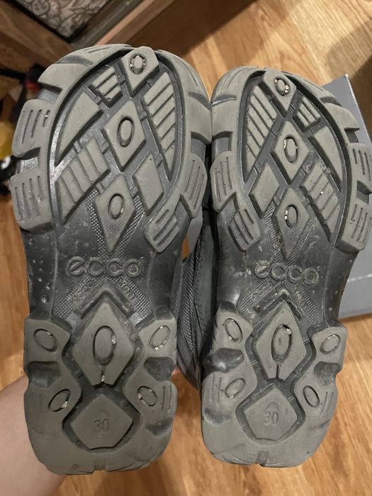 Ботинки ecco 30р