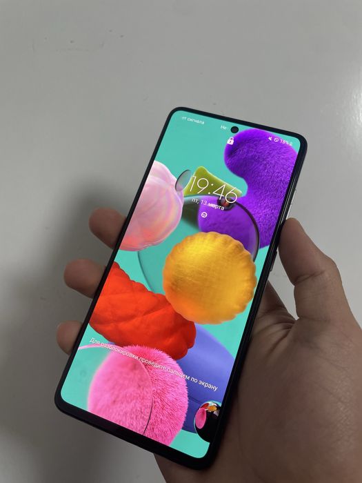 Продаю sамсунг а51