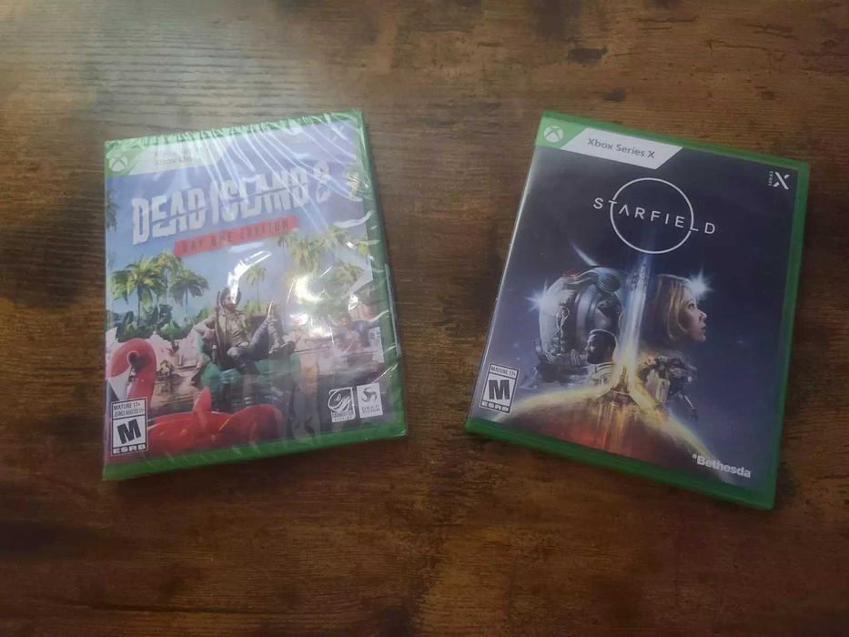 Нов Microsoft Xbox Series X. Доставя се от Полша.