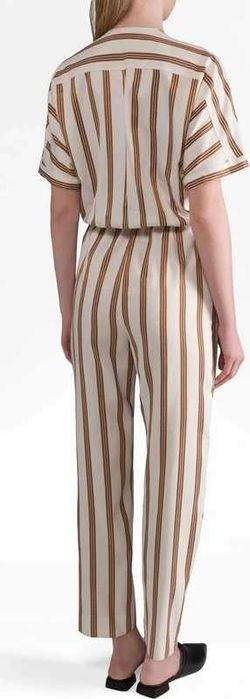 Salopetă din bumbac, Maje