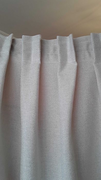 Продаю шторы б/у в хорошем состоянии