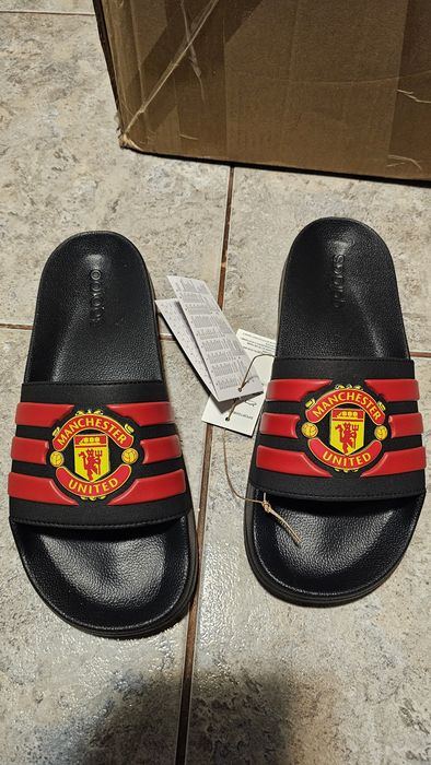 Papuci Adidas marimea 44  1/2